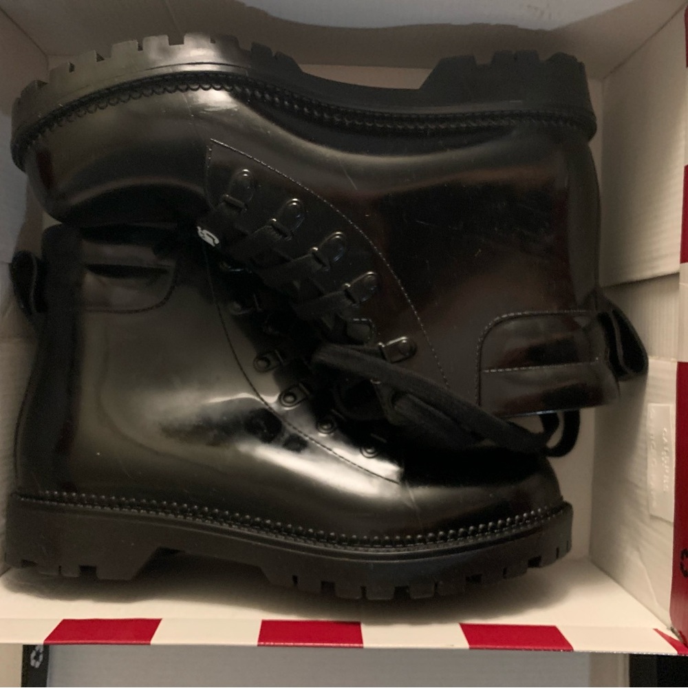 Women’s Black Boots Size 9